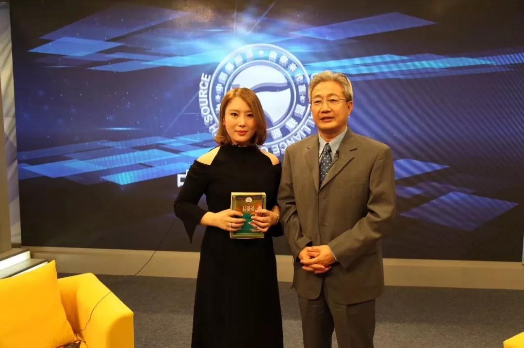 2016年09月，贝总受邀参加CCTV健康之旅访谈.jpg
